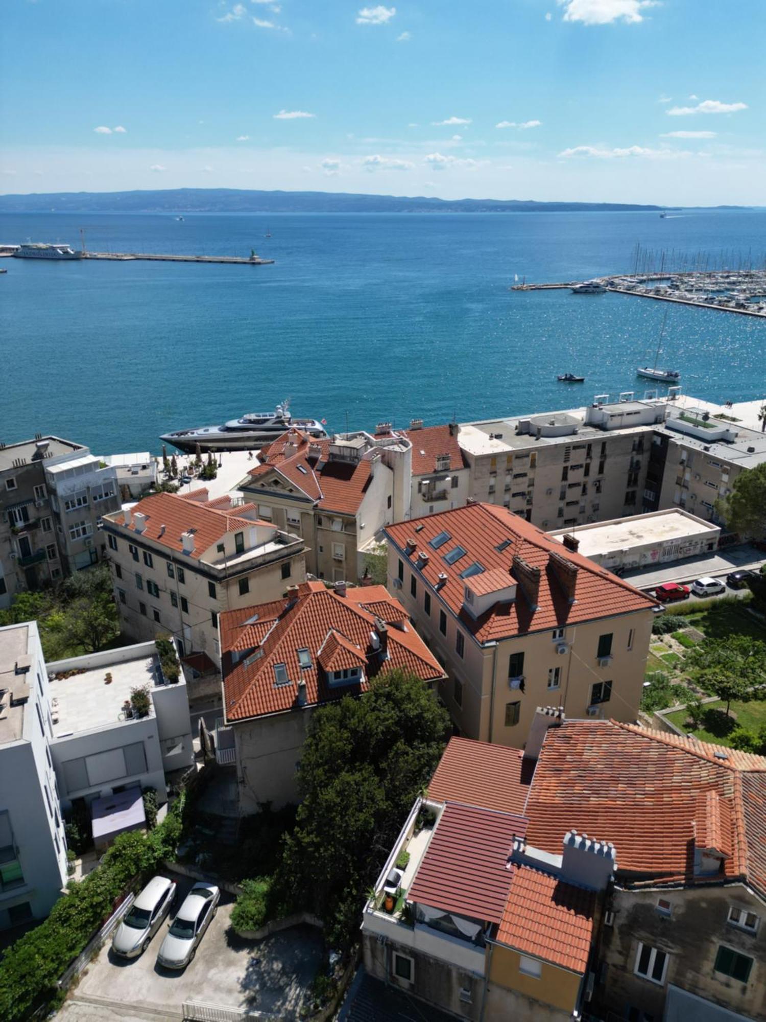 Prime Location Penthouse Apt With A Large Terrace Split Dış mekan fotoğraf